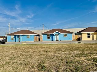 26 Loma Linda Dr, Eagle Pass, TX 78852