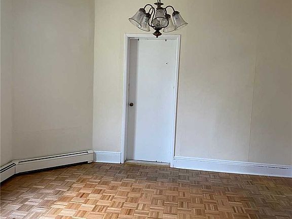 3rd image of 89 Marion St APT 1