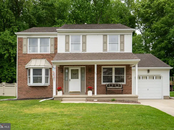 25 Crescent Hollow Dr, Sewell, NJ 08080
