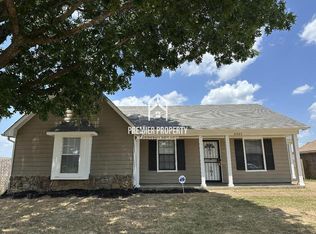 6588 E Crystal Oak Cv, Memphis, TN 38141