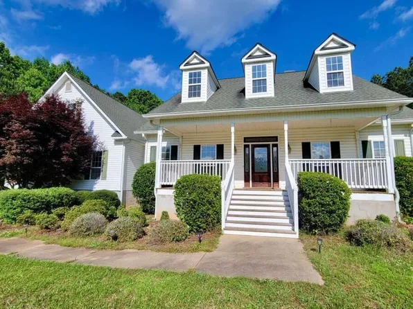 306 Hutchinson Farms Rd, Griffin, GA 30224