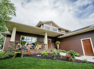 1461 Long Lake Dr, Detroit Lakes, MN 56501