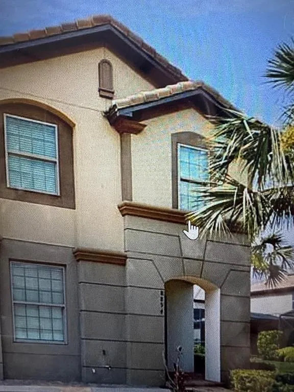 5 bed, 4.5 bath, 2265 sqft, $4,300 — Photo 1