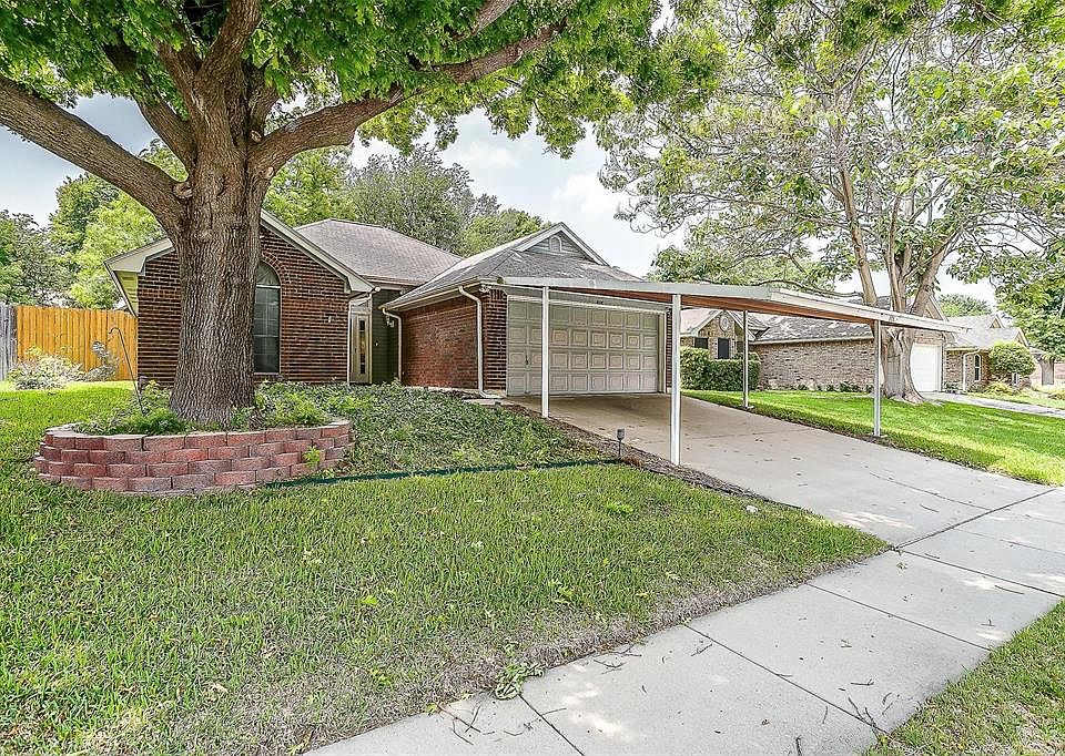 1st image of 808 Parkwest Blvd
