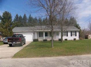 678 Durham St, Reed City, MI 49677