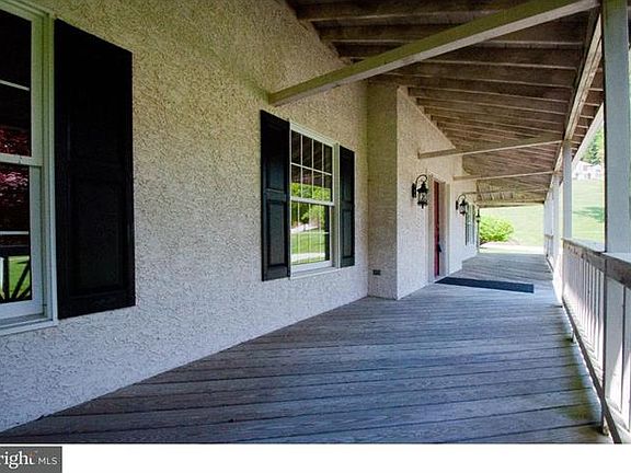 2nd image of 1102 Mellien Dr
