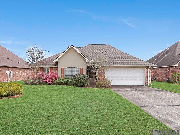 2nd image of 26184 Glenbrooke Dr