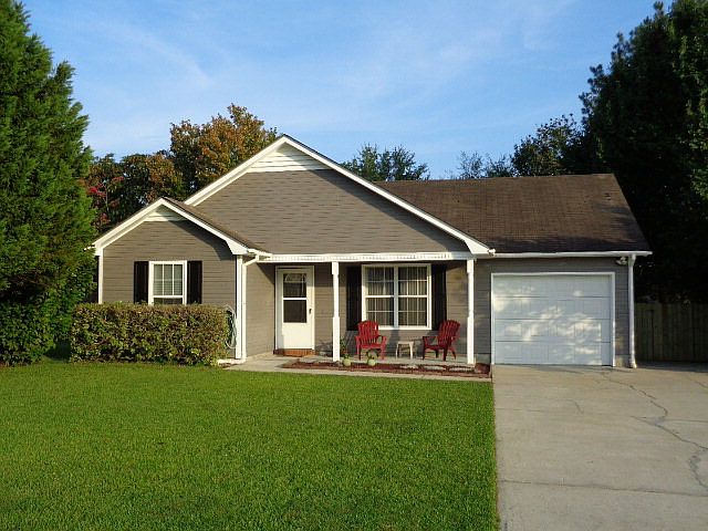 1st image of 3913 Heatherwoods Dr