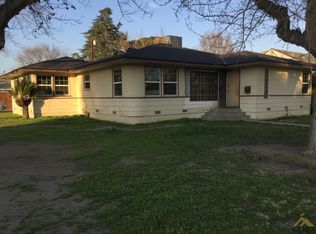 2730 Palm St, Bakersfield, CA 93304