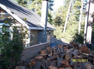 437 Forest Ln, Crestline, CA 92325