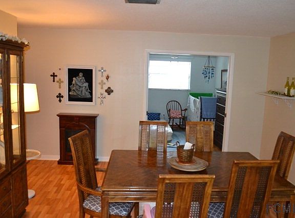2nd image of 11 Courtney Pl