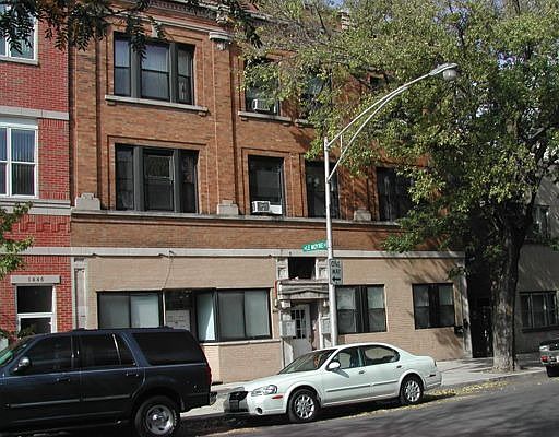 1st image of 1450 N Leavitt St