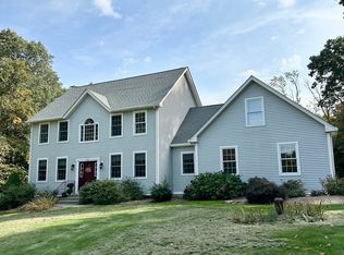 3 Wickford Rd, Columbia, CT 06237