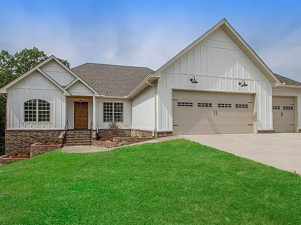 672 Feldspar Dr, Sherwood, AR 72120
