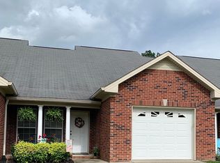 203 Johnstone Dr, Dickson, TN 37055