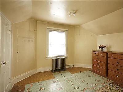 2nd image of 82 Livingston Ave