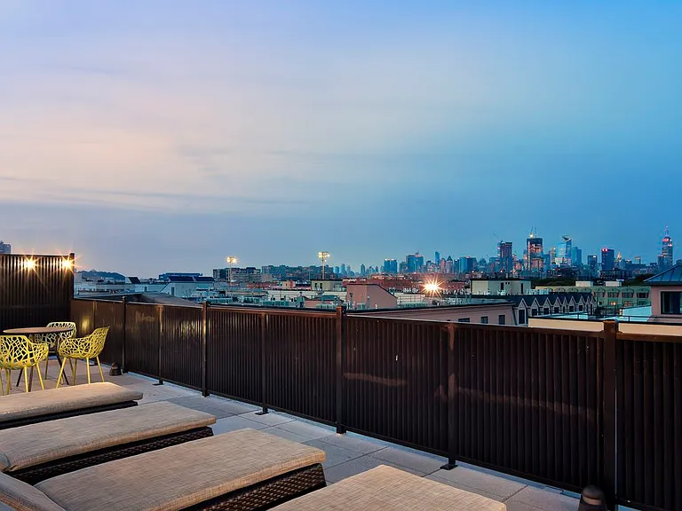 Roof Deck