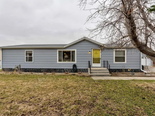 1 Apple Valley Ln, Spearfish, SD 57783