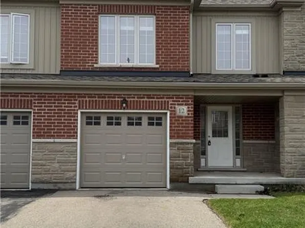 12 Freer Dr, North Dumfries, ON N0B 1E0