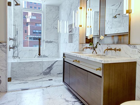 5th image of 305 E 51st St APT 15B