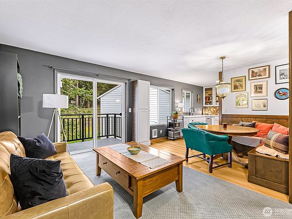 2nd image of 4225 Wintergreen Circle #257