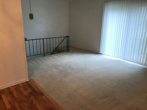 3rd image of 3267 Lupine Dr