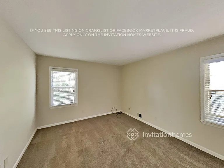 3158 Larkspur Cir — Photo 17