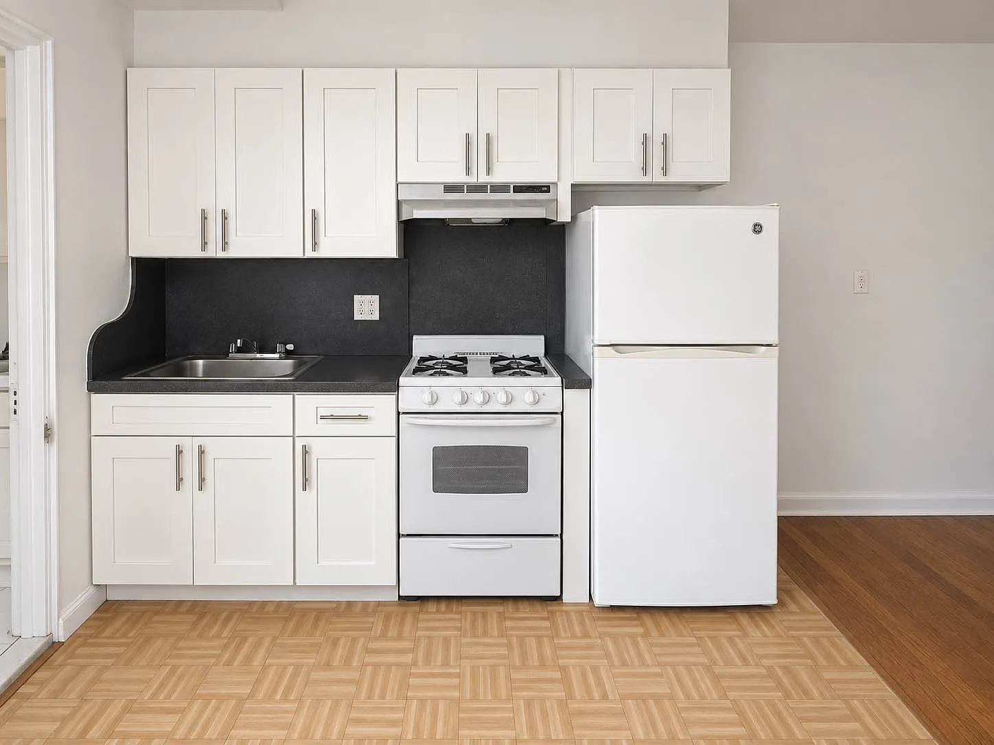 32 Joralemon Street — Photo 2