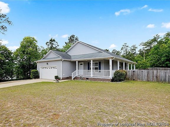 4th image of 366 Colonial Hills Dr