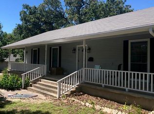 602 Live Oak St, Bowie, TX 76230
