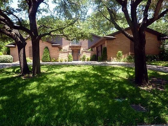 1st image of 3836 Glenmont Dr