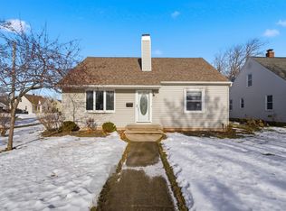 204 E 3rd St, Kimberly, WI 54136