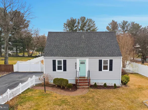 5013 Orchard Dr, Ellicott City, MD 21043