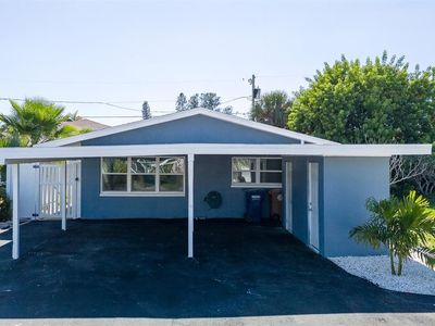 13248 4th St E, Madeira Beach, FL, 33708