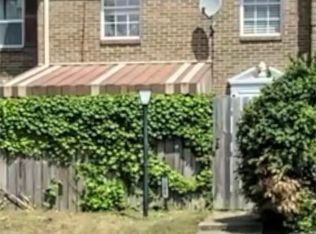 7305 Bennett St, Pittsburgh, PA 15208