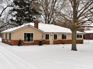 4070 E Dunbar Rd, Monroe, MI 48161