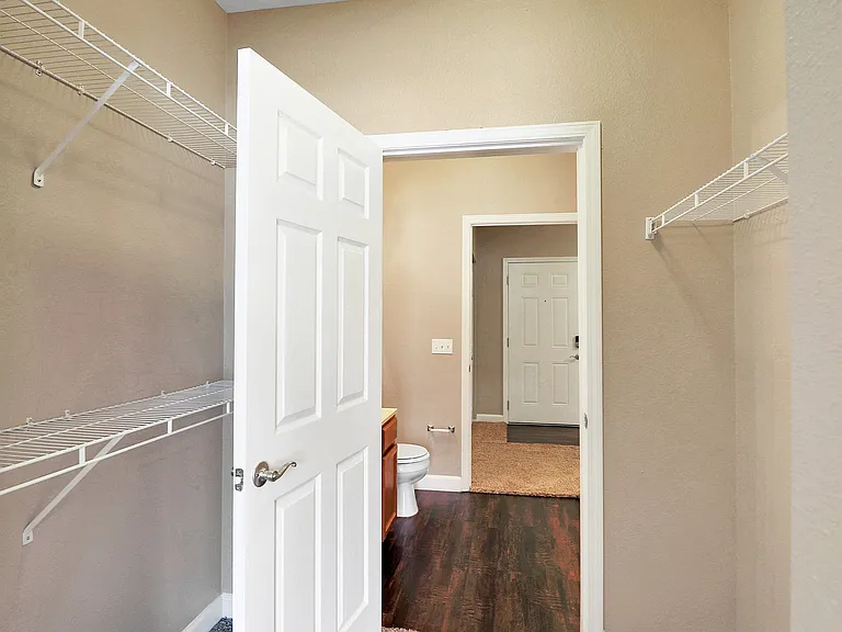 Mountain Ranch Apartments — Photo 30