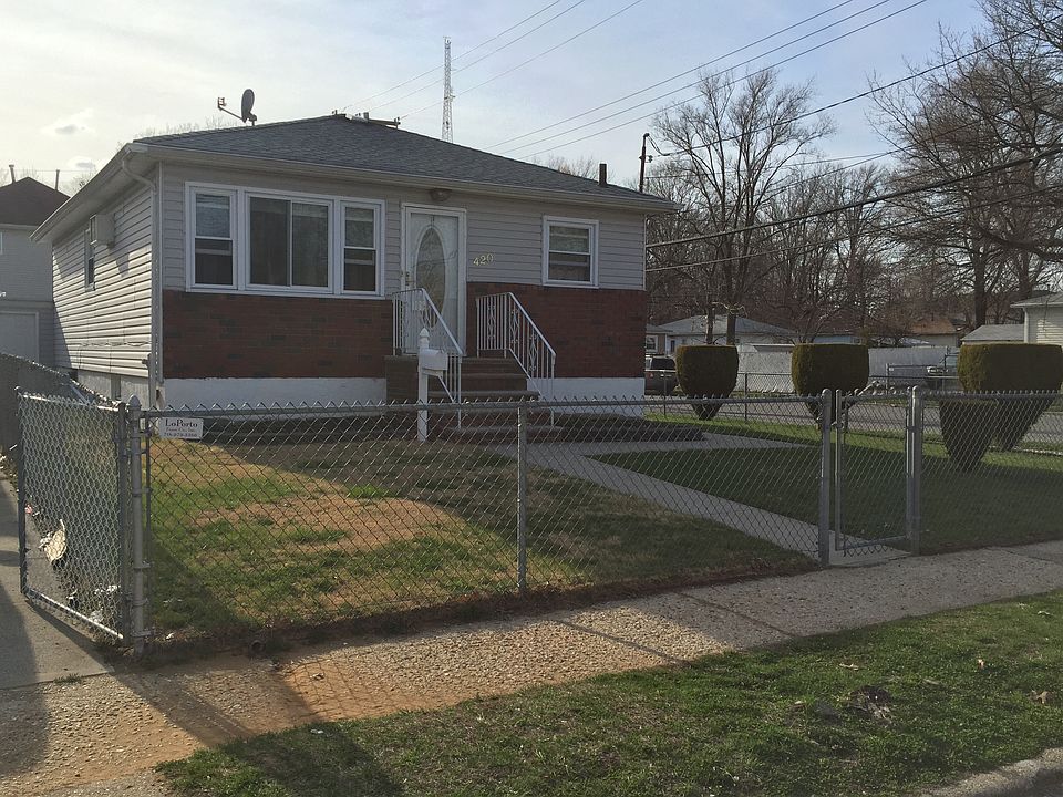 1st image of 420 Grandview Ave