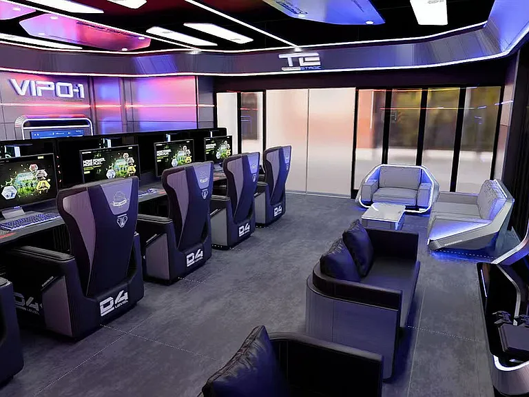 Montaire Gaming Center 7