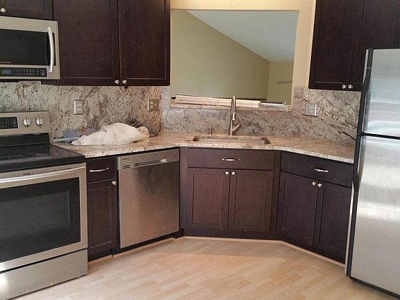 5th image of 8135 Tall Timber Dr