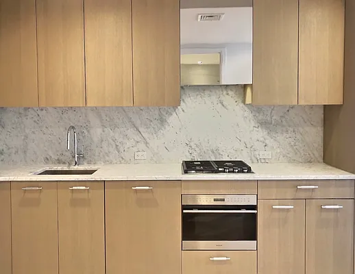 Rented by Nami New York Property LLC | media 16