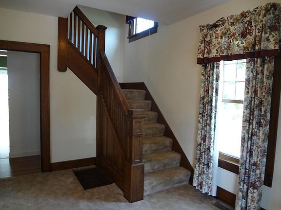 5th image of 541 Kibler Ave