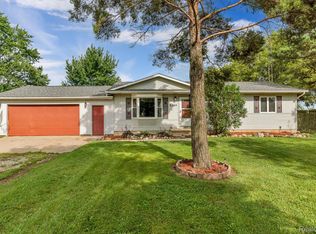 9345 Sheridan Rd, Gaines, MI 48436