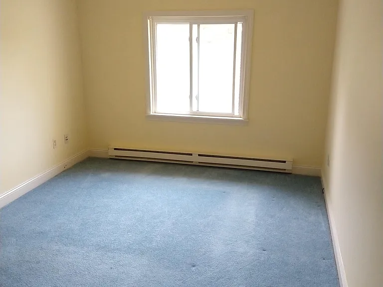 757 Main St #32 — Photo 9