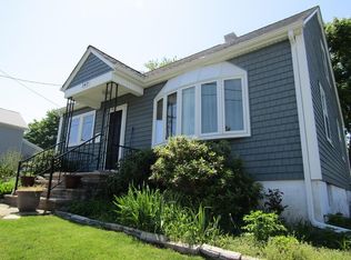 147 Woodman St, Fall River, MA 02724