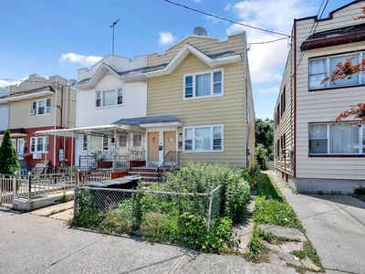 1420 E 98th St, Brooklyn, NY, 11236