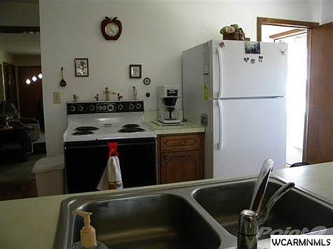 3rd image of 609 Winifred Dr