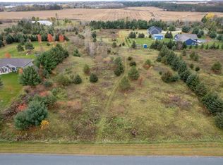 1269 202nd Ave, New Richmond, WI 54017