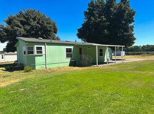 19250 N Lower Sacramento Rd SPC 16, Woodbridge, CA 95258