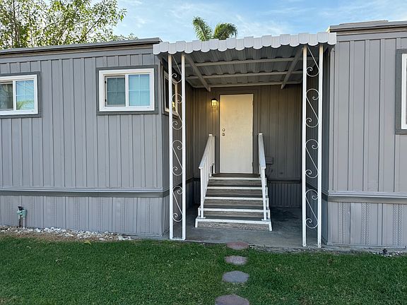 4th image of 7887 Lampson Ave Space 6